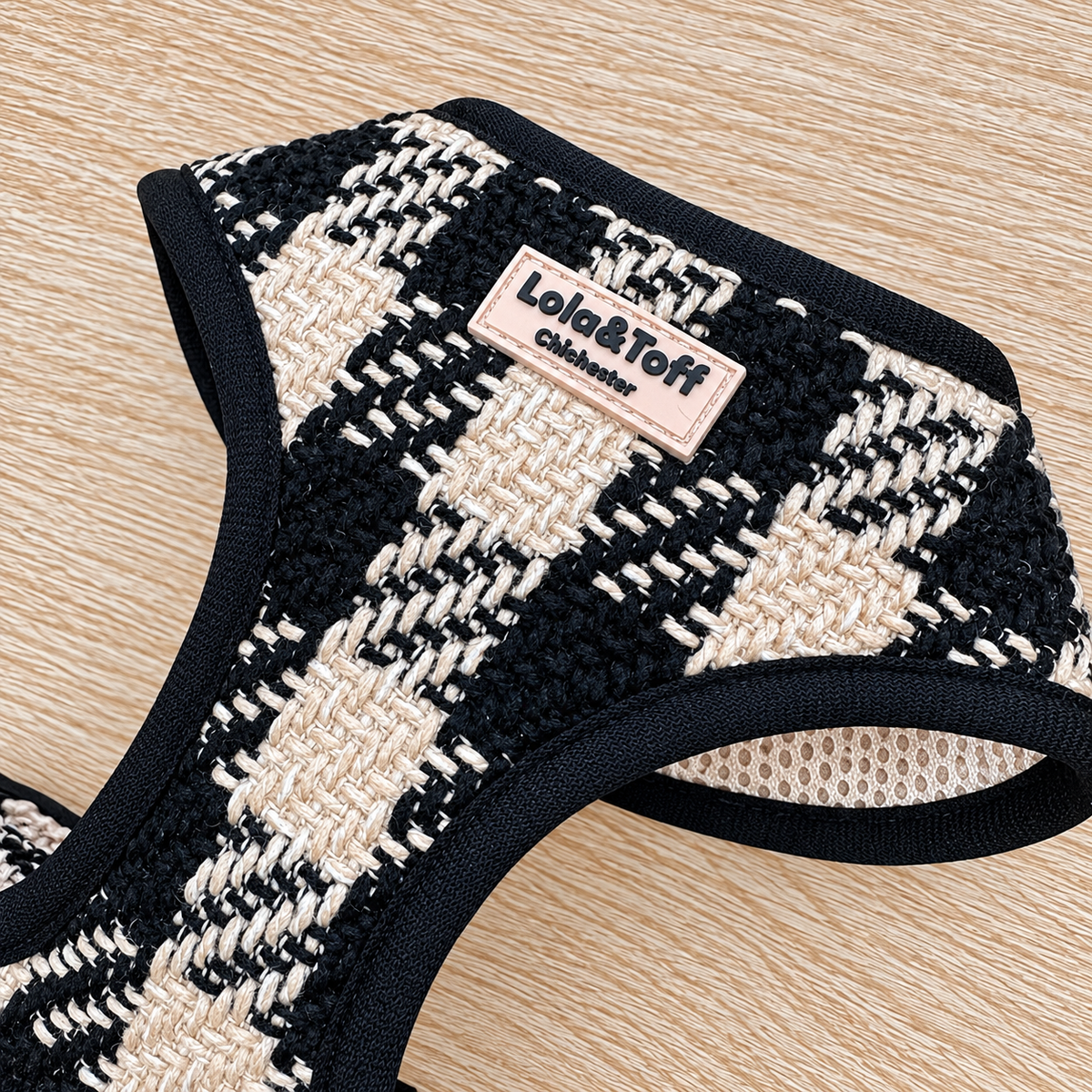 Black and Tan Tweed Harness